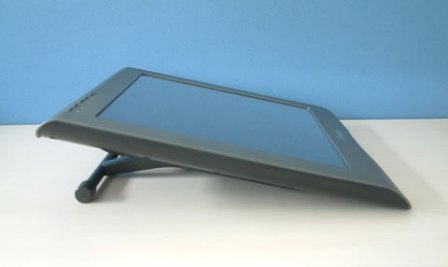 超級高端的享受 友基17寸液晶數位屏UG-1710A