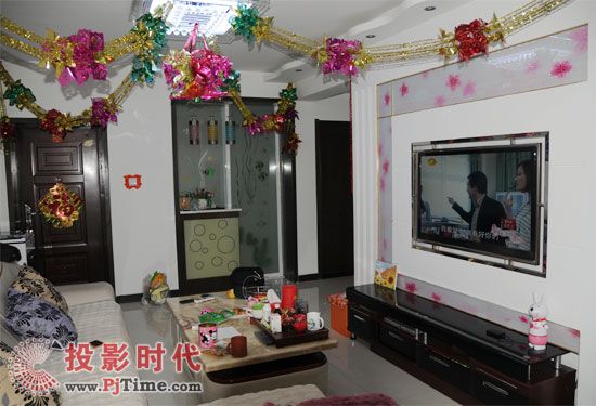 我秀我家 高清平板電視組建溫馨婚房