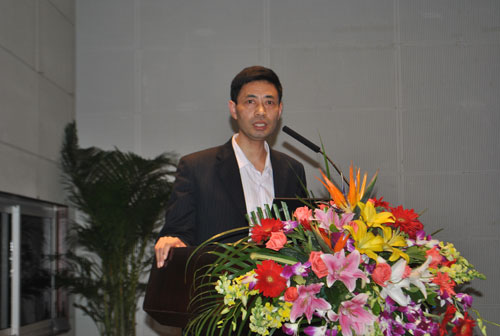 長虹馬鐵橋:電子白板及教育行業需求及應用趨勢