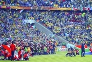 2011年智能電視成為彩電市場最惹人注目的話題,如果說此前的大屏幕和全高清是電視機的“硬件”升級,那么“智能”則是電視機徹底的“軟件”革命