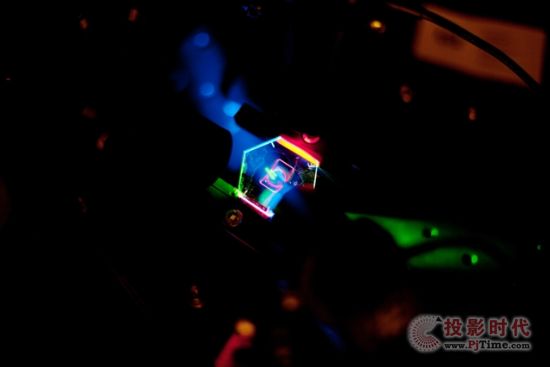 可多角度觀看 新技術或改寫裸眼3D