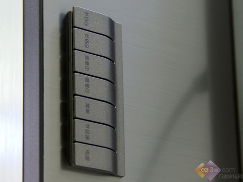 嘗鮮客廳巨無霸 長虹UD85C9000i首測