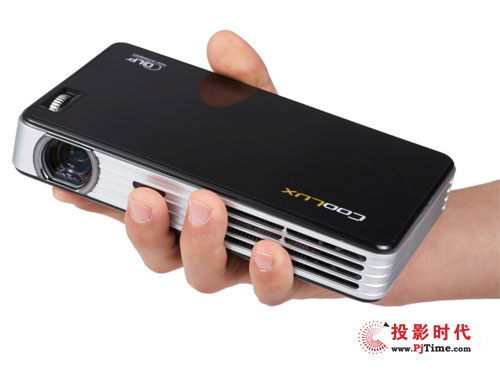 春節觀影不掃興 LED投影機使用常識必知