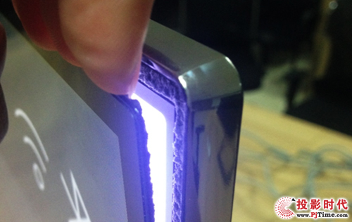 用膠質材料代替原來金屬固定,雖然更薄了,但看久了容易開膠。