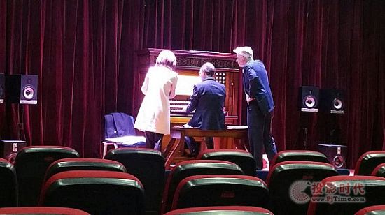 荷蘭管風(fēng)琴制造商N(yùn)oorlander在上海演出中使用EVE Audio音箱