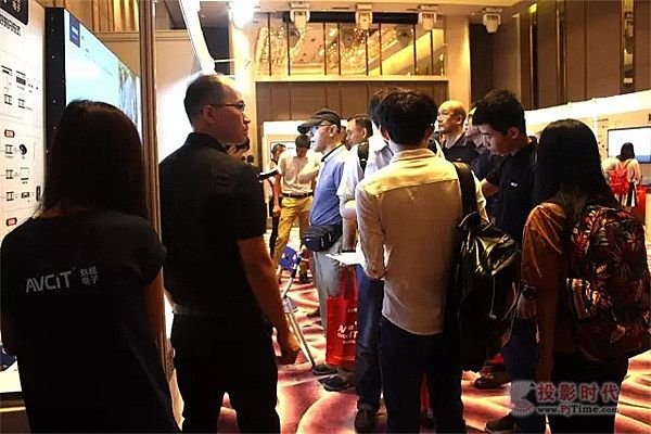 AVCIT��ҕ�ֲ�ʽ+KVM��ϯ�f(xi��)��ϵ�y(t��ng)����2017AV/IT�߷�Փ��