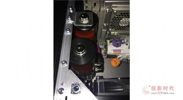 100%待命,放映準備工作更須100%狀態