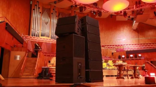 易科國際為Mr. Miss · 劉戀 × 杜凱演唱會提供全套擴聲系統(tǒng)解決方案,助力展現(xiàn)魅力“爵”活