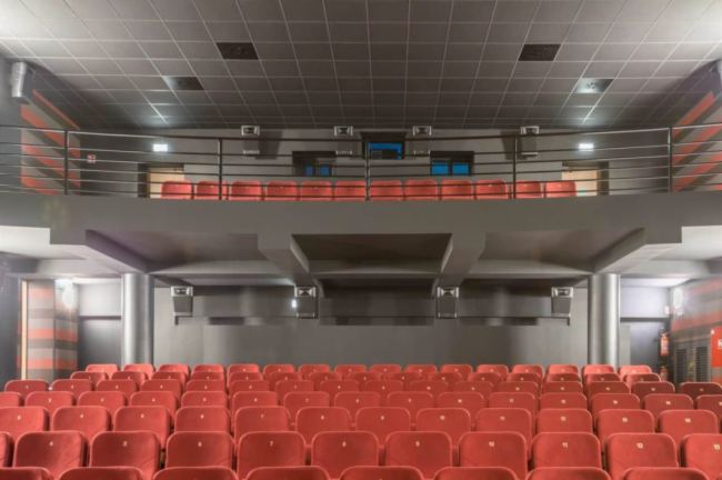 JBL Professional SRX900安裝在波蘭庫亞維地區城市文化中心