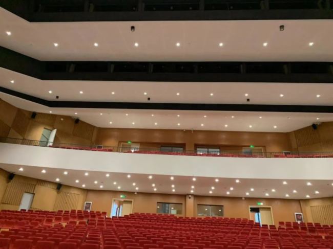 美國PHONIC入駐浙江經(jīng)貿(mào)學(xué)院報(bào)告廳