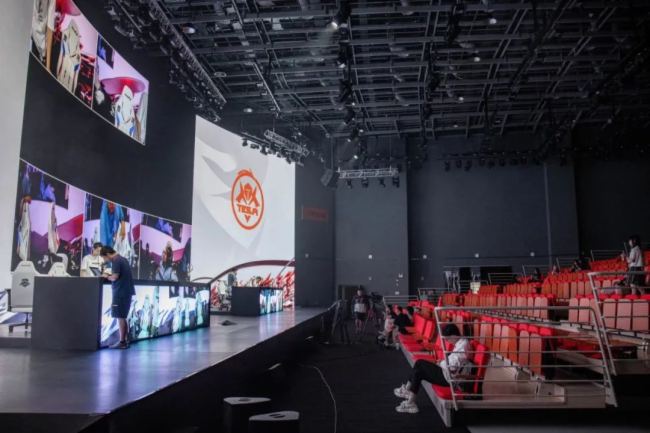 海威集團音視頻產(chǎn)品見證榮耀時刻——成都AG超玩會榮耀登頂2023王者榮耀世界冠軍杯!