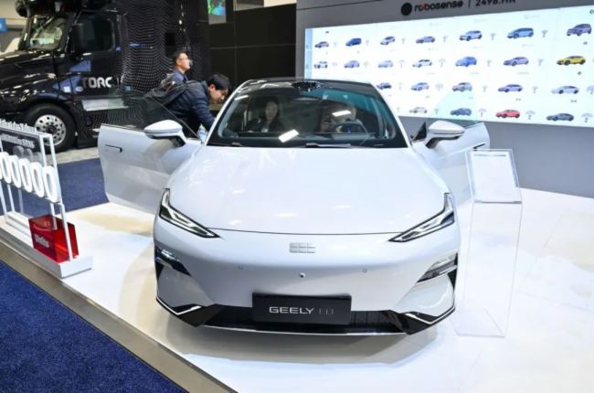 CES 2025 | BOE|xܶװlƷ yֺ鹲aIB