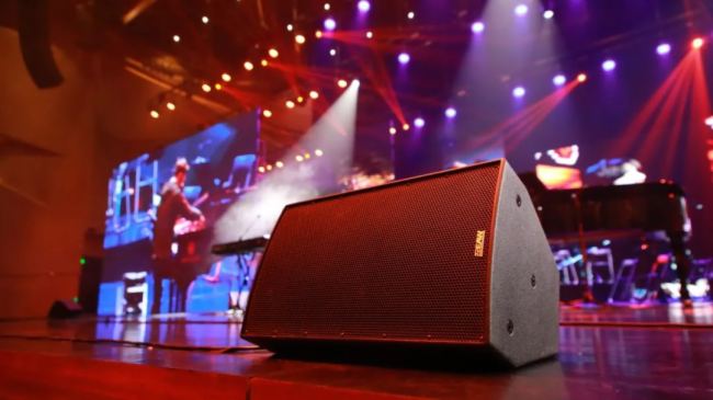 易科專業音頻黑科技注入鹽官潮樂之城,潮城藝術中心解鎖聲音新維度!