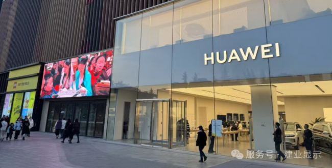 LEOX建業顯仕文旅案例 | 穿越時空的對話:走進【蘭州·風起大漢】沉浸式演藝街區,開啟一場跨越千年的文化之旅